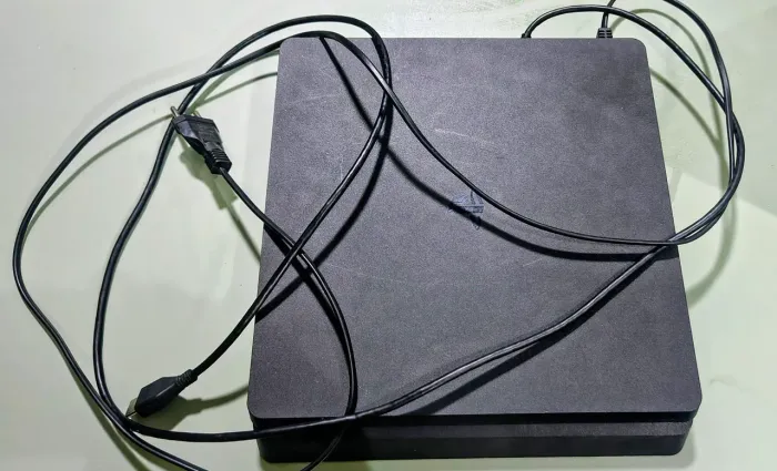 PS4 1 terabyte + 15 jogos