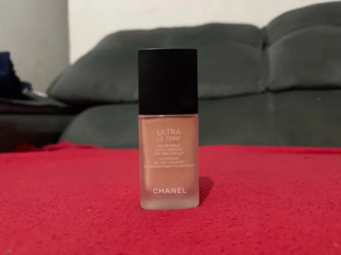 Base Chanel Ultra Le Teint