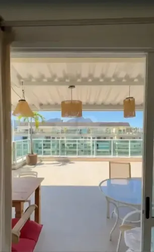 Cobertura Duplex na Barra da Tijuca de 3 Quartos com 203 m²