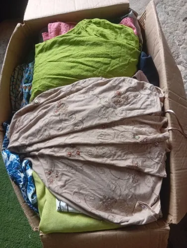 Roupas femininas para brechó