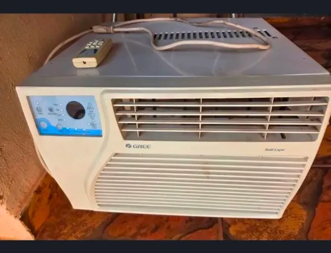 Ar condicionado 220v 7.000 btus gelando perfeitamente Classe A
