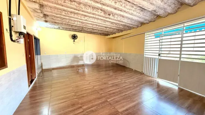 Casa Residencial Exclusiva à Venda em Rio Branco - Bairro João Eduardo I