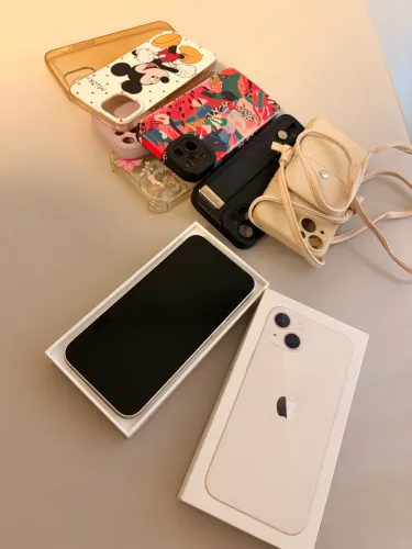 iPhone 13 branco