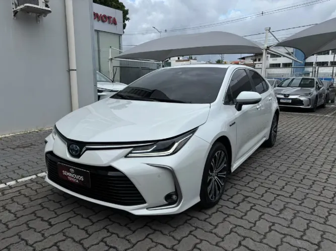 Toyota Corolla Altis Prem. Hybrid 1.8 Flex AUT 2023