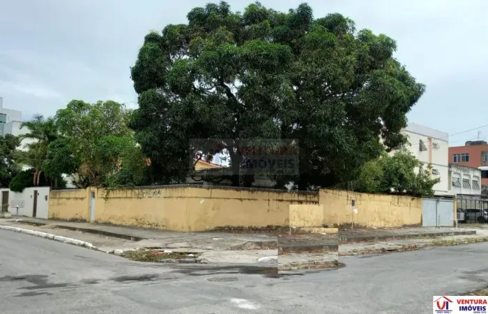 Casa à Venda em Jardim Atlântico