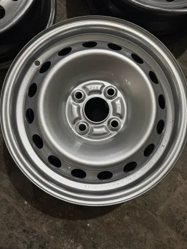 Vendo aro 14 ferro original Toyota Etios 4X100
