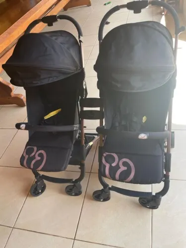 Carrinho para bebê gêmeos