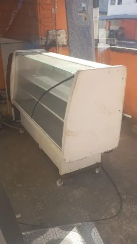 Balcão Gêladeira funcionando perfeitamente