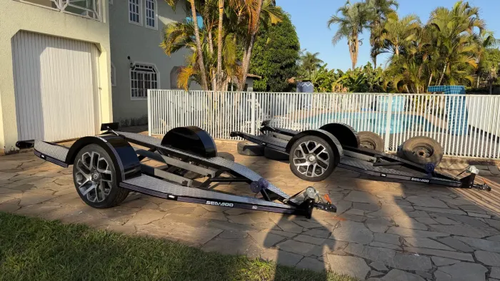 Carretinha Jet Ski aro 22