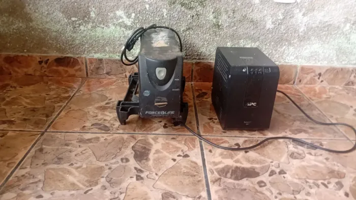 Vende-se Nobreaks
