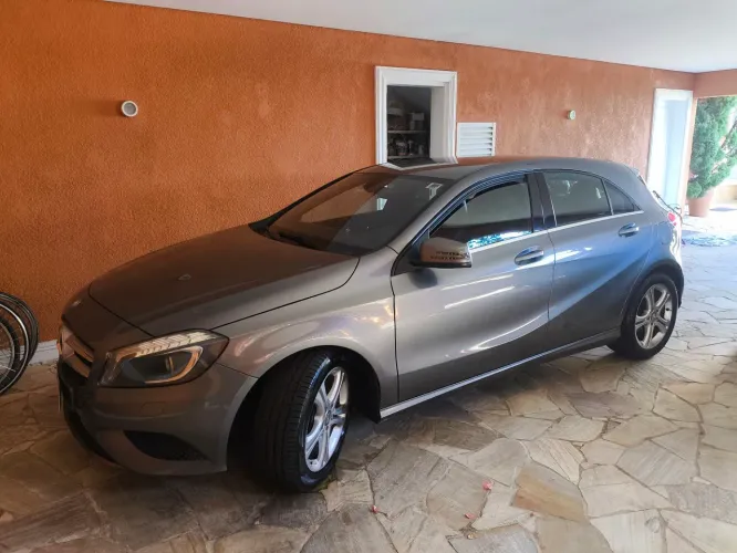 Mercedes-Benz Classe A 200 1.6 TB 16V Urban 156cv Aut. 2015