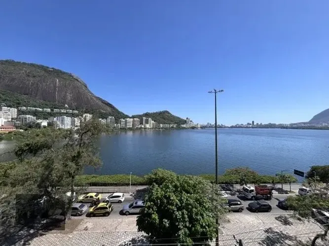 Cobertura em Lagoa
