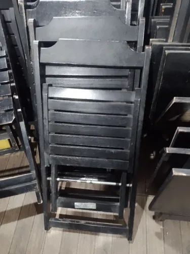 Mesas e cadeiras para restaurante usados