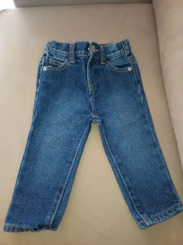 Calça jeans pra bebê
