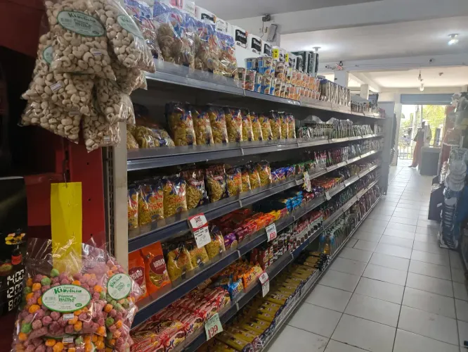 Supermercado e Mercearia á Venda