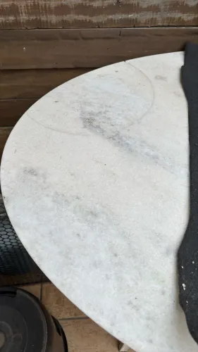 Mesa com pedra mármore