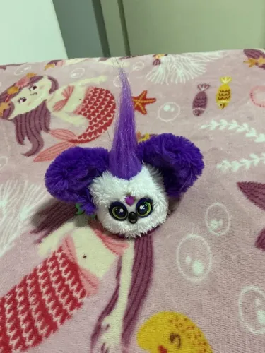 Furby Canta e Fala