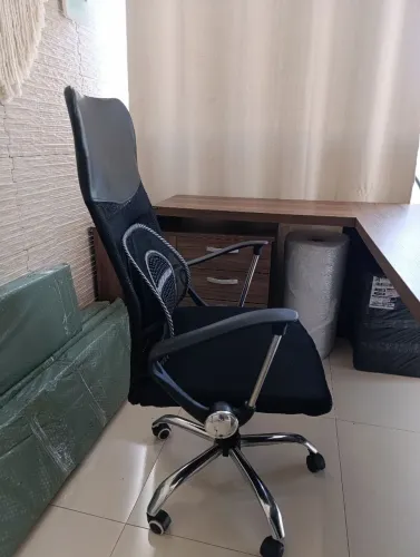 Vende-se cadeira de escritório