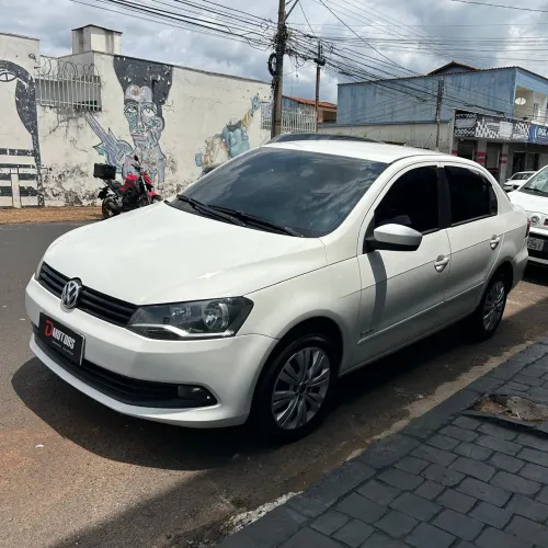 Volkswagen Voyage Trend 1.6 MI Total Flex 8V 4P 2014