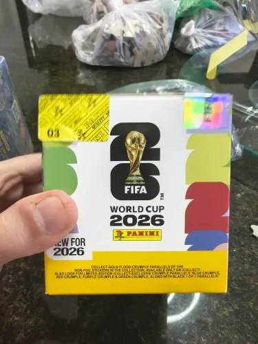 Figurinhas Panini 2026 45 pacotes Atenção