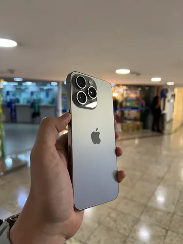 iPhone 15 Pro Max 256GB - Natural Titanium