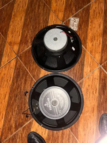 Par de WOOFER de 15 polegadas