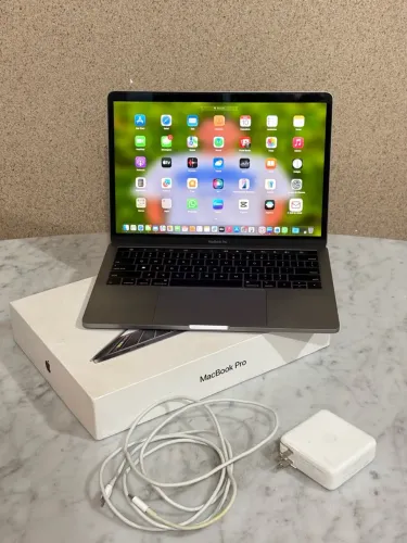 MacBook Pro 13 Touch Bar 2018