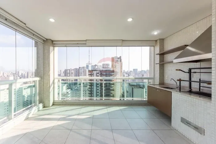 Apartamento 3 Suites com lazer completo na Aclimação