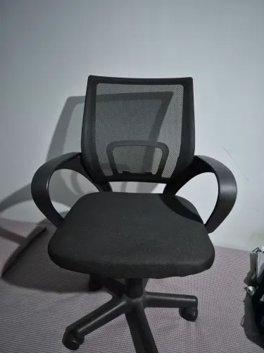 Cadeira de escritório giratória