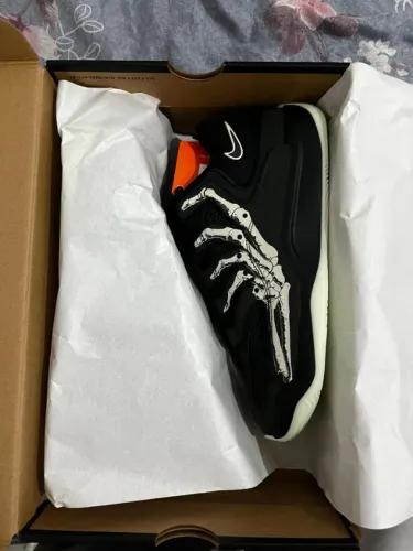 Tênis KD 18 Slim Reaper Edição Halloween 39
