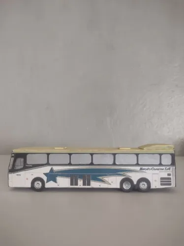 Miniatura do onibus CMA Estrelão da Cometa 