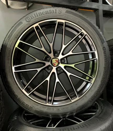 Jogo de Rodas Porsche 256 2024 Black Machined 