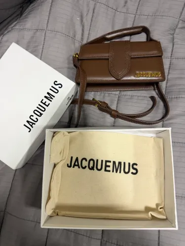 Bolsa jaquecmus