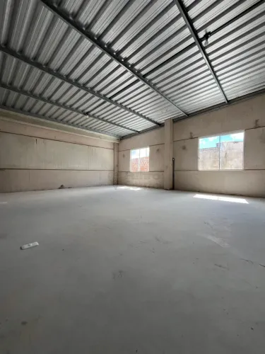 Prédio Comercial com Mezanino no Fragata - Amplo, Imponente e Pronto para o Seu Negócio em