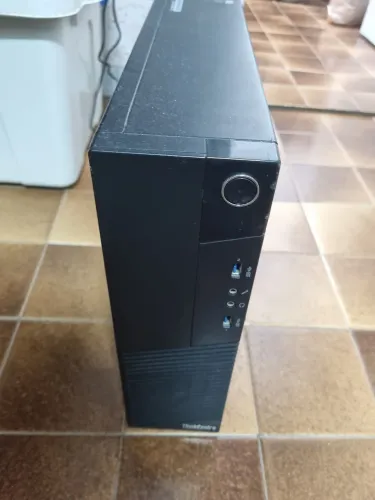 Thinkcentre i3-4°Gen 4Gb Sem HD