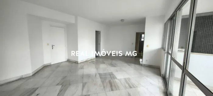 Apartamento para alugar 3 quartos e varanda no Lourdes.