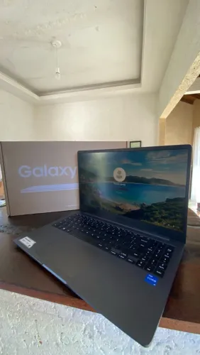 Notebook Samsung Galaxy Book 2 - i5 (12ª Geração) - 8GB/256GB SSD