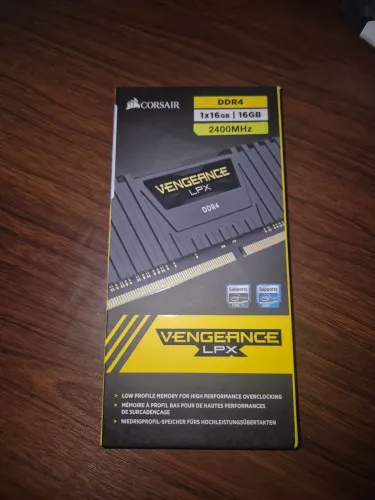 Memória RAM Corsair 16gb DDR4 2400MHz