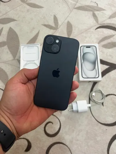iPhone 15 pra fazer jogo todo original sem peças trocadas