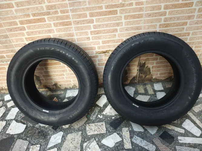 Par de pneus Pirelli Cinturato 185/70r14