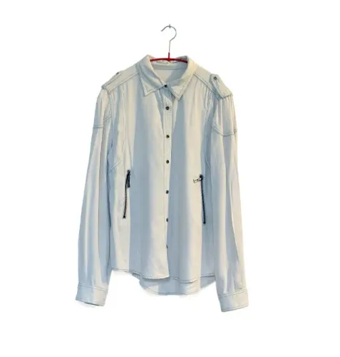Camisa azul clara bolsos botões sem marca 40