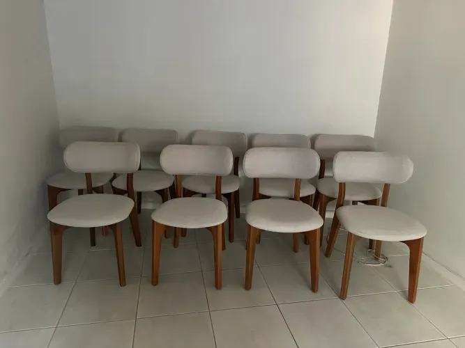 Cadeiras de jantar - 6 unidades restantes - ler descrição