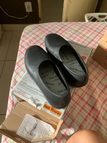 Sapato antiderrapante 