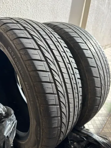 Vendo pneus Aro 16