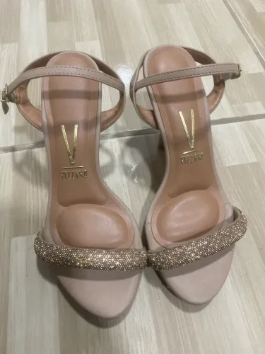 Sandália Vizzano Social Salto Fino Strass 