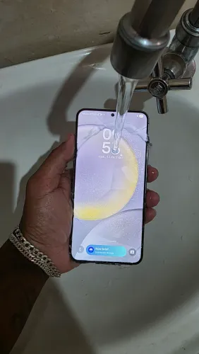 S24 plus