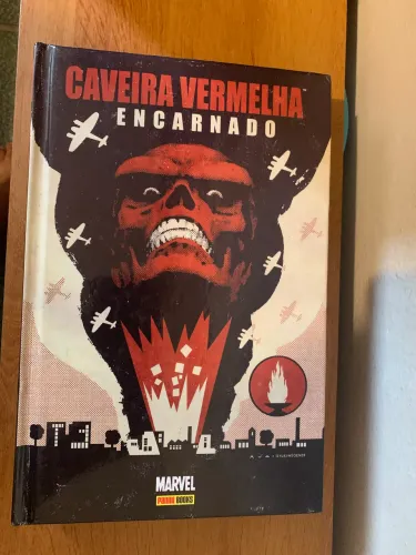 Hq caveira vermelha encarnado