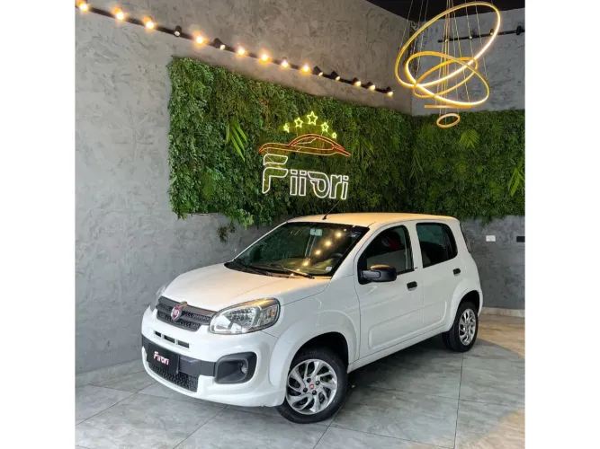 Fiat Uno Attractive 1.0 Flex 6V 5P 2017