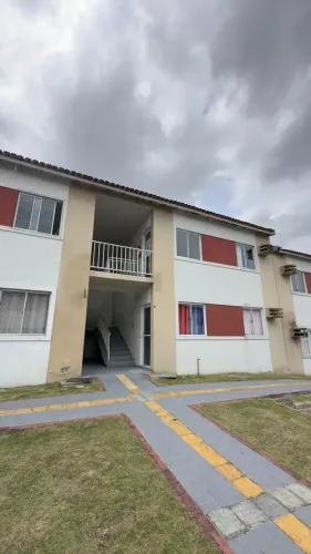 APARTAMENTO TÉRREO - COM SUITE E QUINTAL - LOCAÇÃO