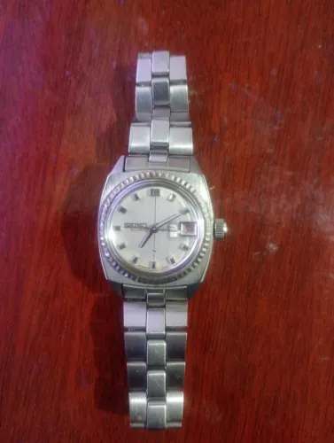 Seiko Sea Lion Calibre 2205 (feminino, fabricado em 1971)